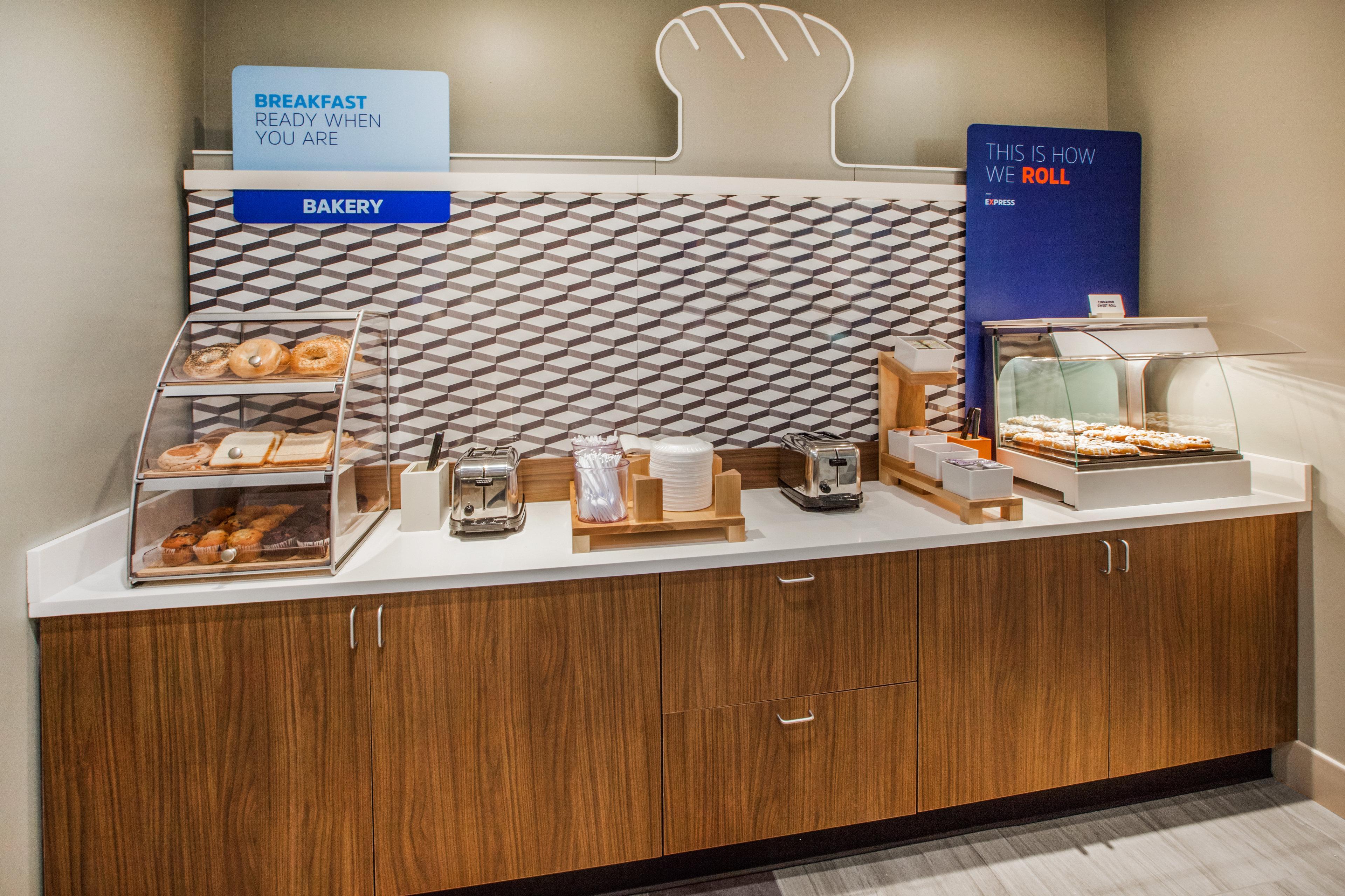 Holiday Inn Express & Suites Medina By Ihg Εξωτερικό φωτογραφία
