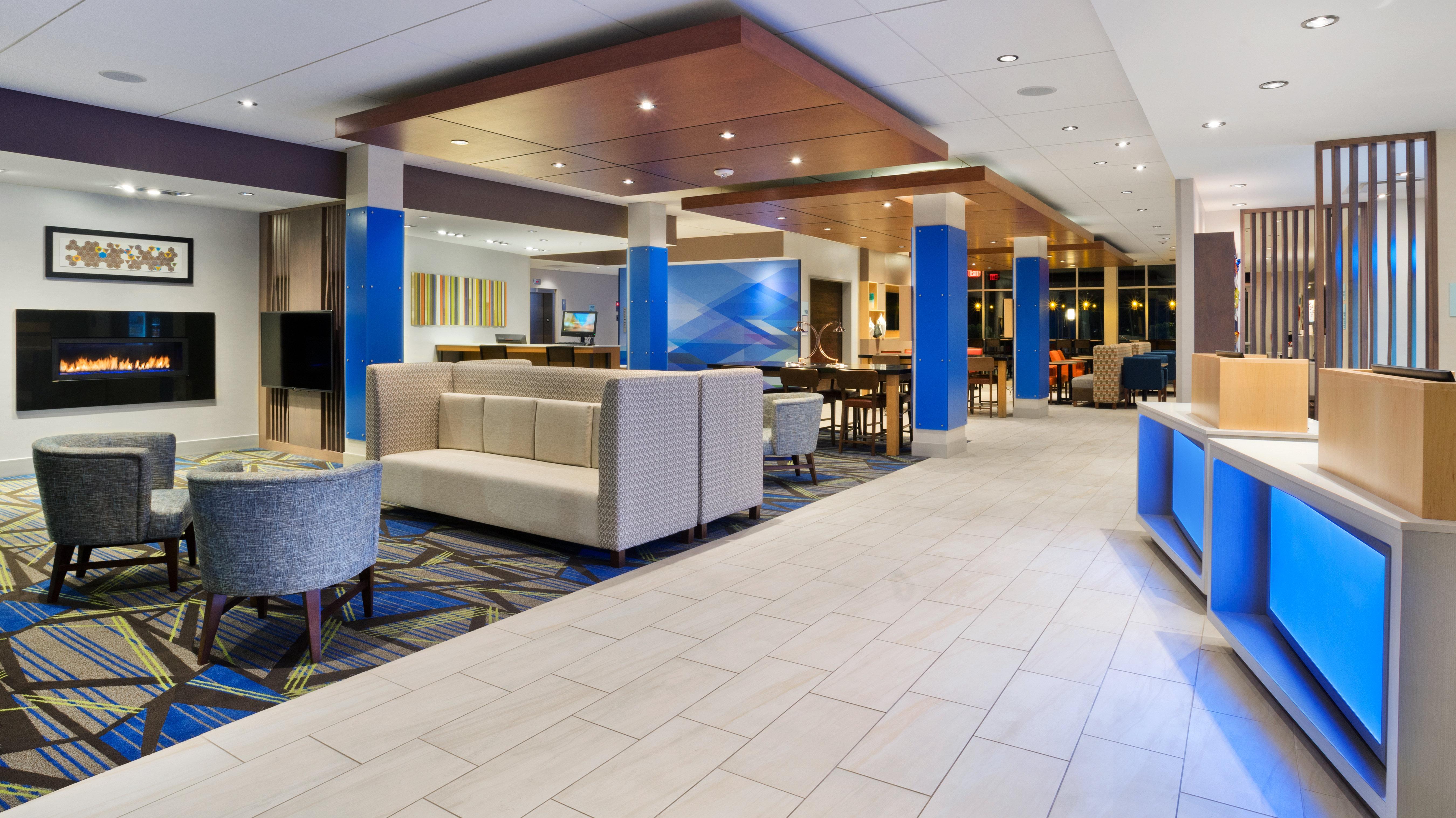 Holiday Inn Express & Suites Medina By Ihg Εξωτερικό φωτογραφία